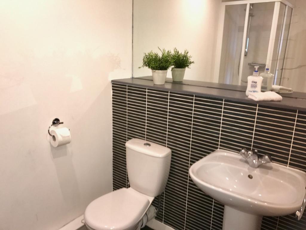 The Heights - River And City View Apartment กลาสโกว์ ภายนอก รูปภาพ
