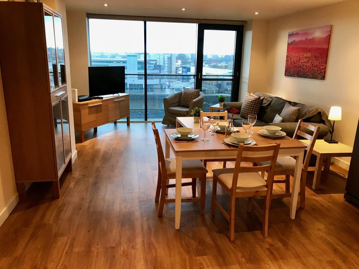The Heights - River And City View Apartment กลาสโกว์ ภายนอก รูปภาพ